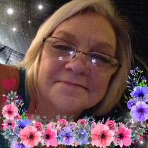 Meet your Posher, Lou ann